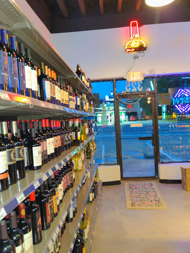 Liquor Store «Lynbrook Wine & Liquor», reviews and photos, 325 Sunrise Hwy, Lynbrook, NY 11563, USA