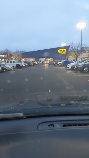 Electronics Store «Best Buy», reviews and photos, 2833 W Ridge Rd, Rochester, NY 14626, USA