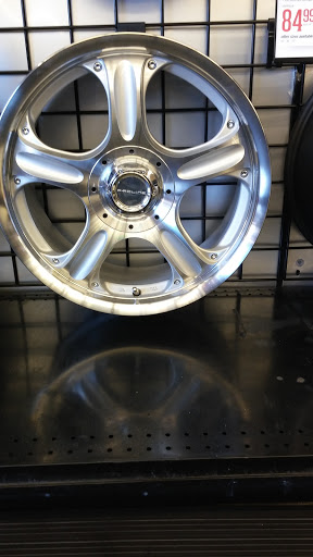 Auto Parts Store «Pep Boys», reviews and photos, 10644 W Pico Blvd, Los Angeles, CA 90064, USA