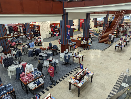 Book Store «University of Pennsylvania Bookstore», reviews and photos, 3601 Walnut St, Philadelphia, PA 19104, USA