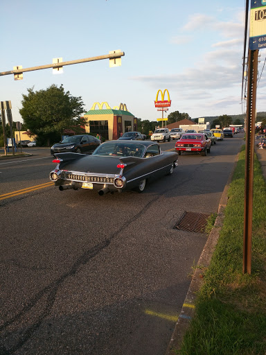 Convenience Store «7-Eleven», reviews and photos, 1146 Chestnut St, Emmaus, PA 18049, USA