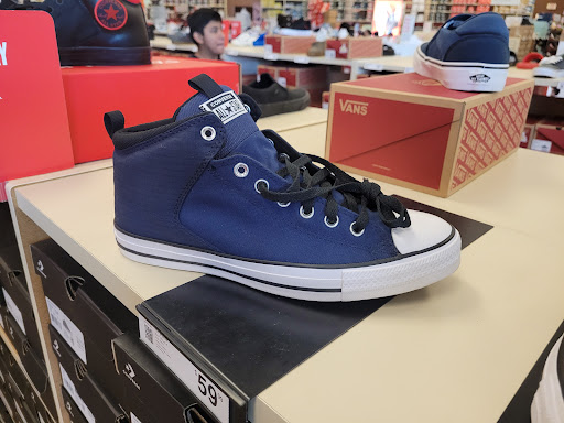 Shoe Store «Famous Footwear», reviews and photos, 16490 N Marketplace Blvd, Nampa, ID 83687, USA