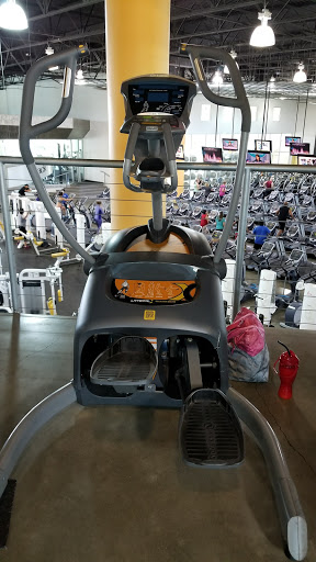 Gym «GB3 Palm- George Brown Sports Club», reviews and photos, 7825 N Palm Ave, Fresno, CA 93711, USA