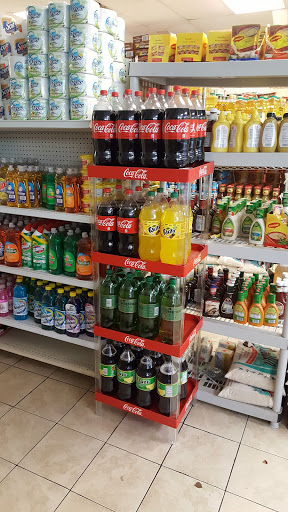 Grocery Store «La Escondida Mexican Food-Grocery», reviews and photos, 418 N Main St, Pleasantville, NJ 08232, USA