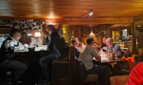 Atmosphère du Restaurant français Restaurant le Lodge à Val-d'Isère - n°2
