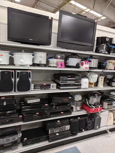 Non-Profit Organization «Southern Oregon Goodwill Retail Store», reviews and photos