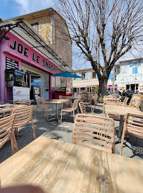 Atmosphère du Restaurant Joe Le Snacky à La Palud-sur-Verdon - n°2