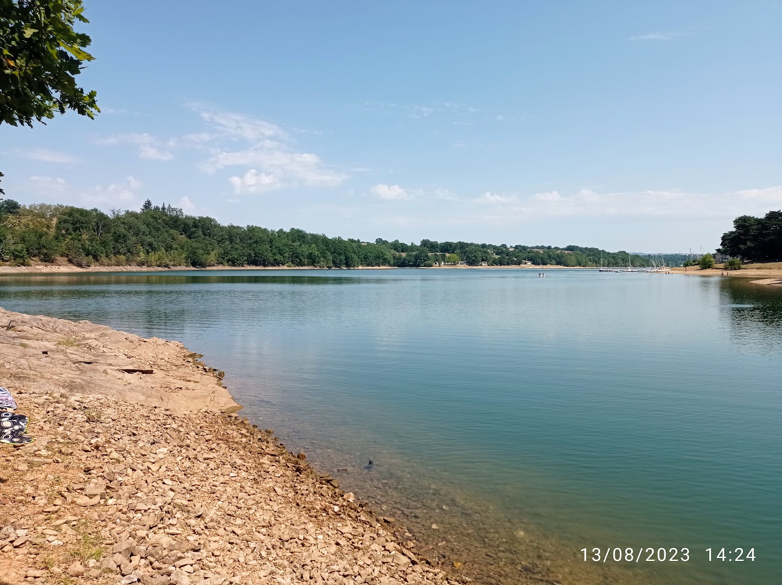 Plage du Lac de la Roucarie photo #8