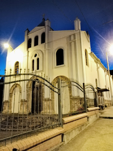 Iglesia De La Santisima Trinidad De Racar