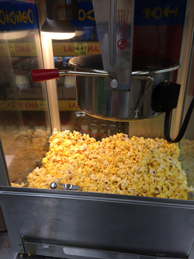 Grocery Store «Grocery Outlet Bargain Market», reviews and photos, 70 N West End Blvd, Quakertown, PA 18951, USA