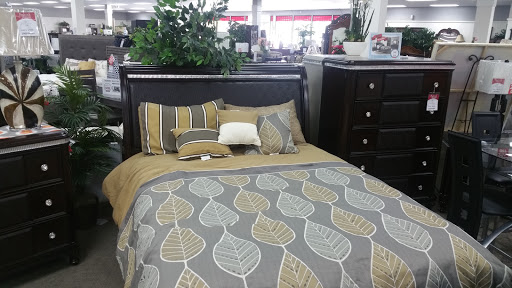 Furniture Store «Badcock Home Furniture & More of South Florida», reviews and photos, 2147 Pembroke Rd, Hollywood, FL 33020, USA