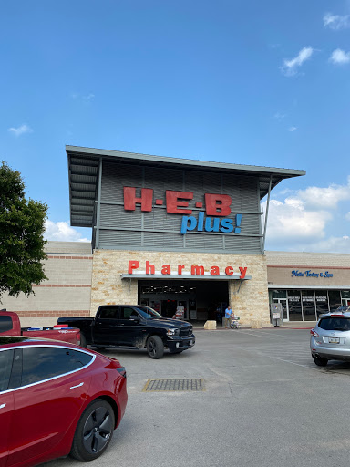 Grocery Store «H-E-B plus!», reviews and photos, 420 W Bandera Rd, Boerne, TX 78006, USA