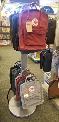 Book Store «Barnes & Noble», reviews and photos, 425 Marketplace Blvd, Hamilton Township, NJ 08691, USA