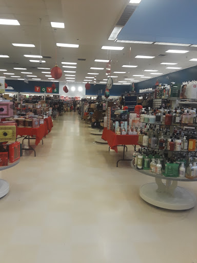Department Store «Marshalls & HomeGoods», reviews and photos, 801 S University Dr #200, Plantation, FL 33324, USA