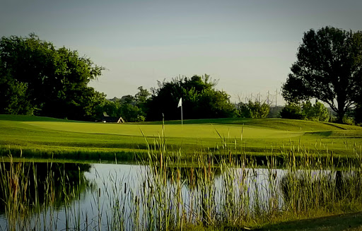 Golf Course «Broadmoore Golf Course», reviews and photos, 500 Willow Pine Dr, Moore, OK 73160, USA