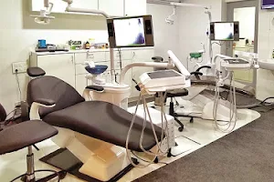 Medras Dental Surgeon | Dental Clinic in Medavakkam | Root Canal in Medavakkam | Invasalign | Teeth Alignment in Medavakkam image