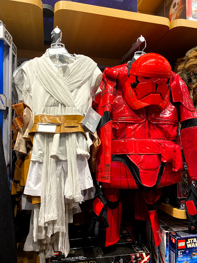 Toy Store «Disney Store», reviews and photos, 313 Smith Haven Mall, Lake Grove, NY 11755, USA