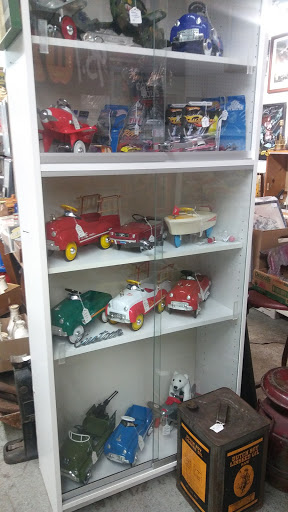 Flea Market «The Slatington Marketplace», reviews and photos, 8281 PA-873, Slatington, PA 18080, USA