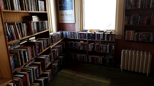 Book Store «Jane Addams Book Shop», reviews and photos, 208 N Neil St, Champaign, IL 61820, USA