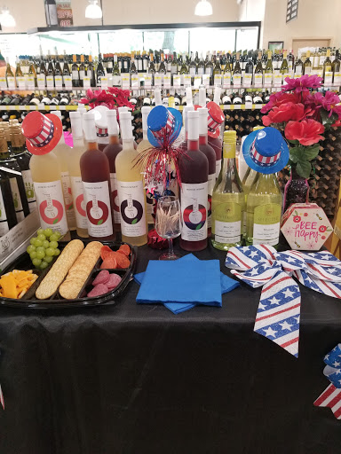 Wine Store «Westchester Wine Warehouse», reviews and photos, 53 Tarrytown Rd, White Plains, NY 10607, USA