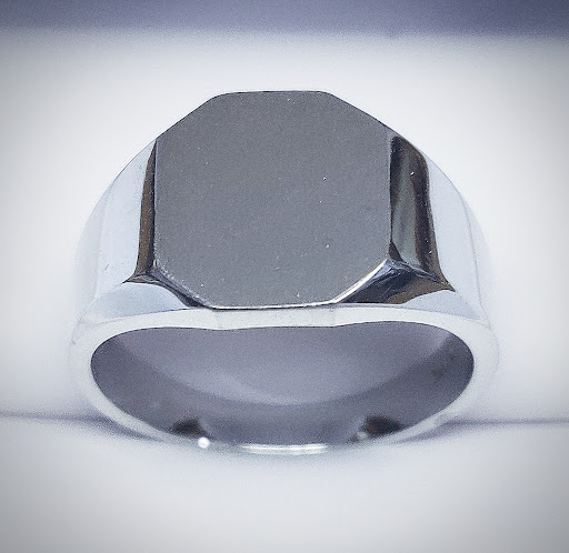 Jewelry Repair Service «Custom Fast-Fix Jewelry Repair», reviews and photos, 7335 Airport Blvd # K, Mobile, AL 36608, USA