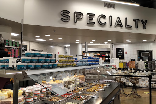 Grocery Store «Whole Foods Market», reviews and photos, 250 7th Ave, New York, NY 10001, USA