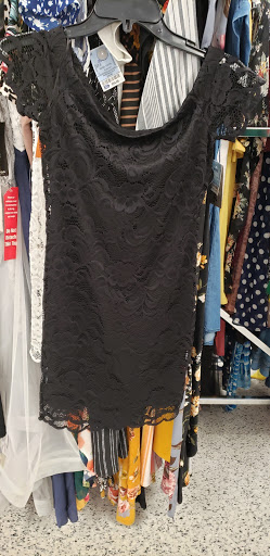 Clothing Store «Ross Dress for Less», reviews and photos, 1241 Point Mallard Pkwy, Decatur, AL 35601, USA