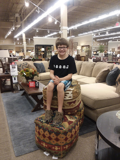 Furniture Store «Ashley HomeStore», reviews and photos, 3200 Mall Loop Dr, Joliet, IL 60431, USA