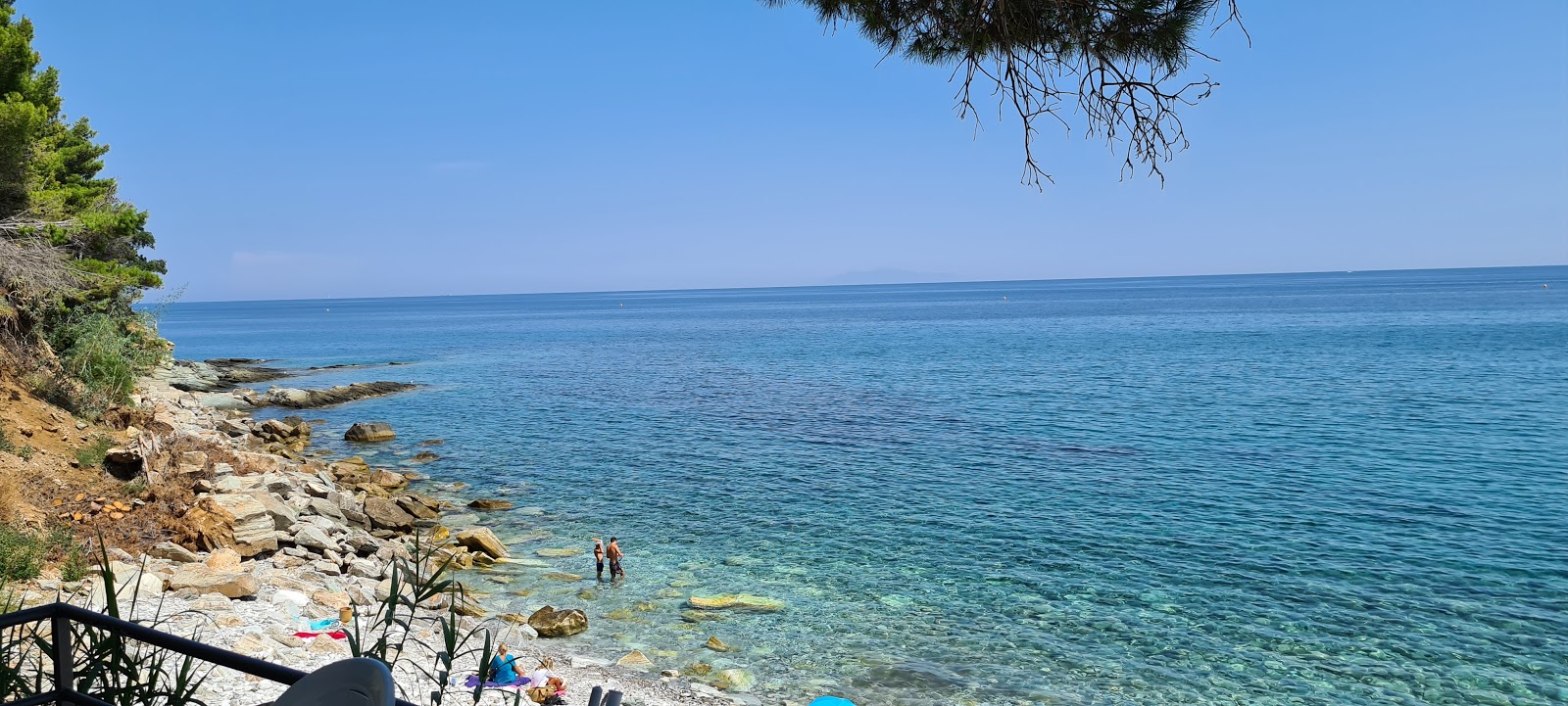 Fotografie cu Plage Capinca cu o suprafață de pietricel cenușiu