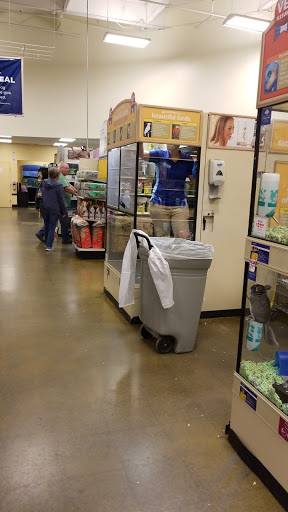 Pet Supply Store «PetSmart», reviews and photos, 2828 Campus Pkwy, Riverside, CA 92507, USA