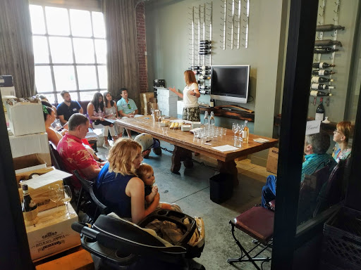 Wine Store «Cellar Rat Wine Merchants», reviews and photos, 1701 W Baltimore Ave, Kansas City, MO 64108, USA