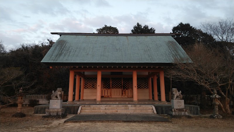 厚狭護国神社
