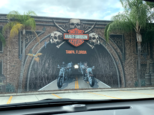 Harley-Davidson Dealer «Harley-Davidson of Tampa», reviews and photos, 6920 N Dale Mabry Hwy, Tampa, FL 33614, USA