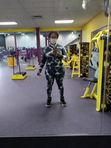 Gym «Planet FItness», reviews and photos, 836 Foxon Rd, East Haven, CT 06513, USA