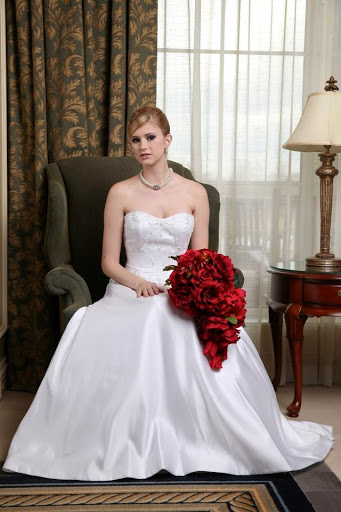 Bridal Shop «Bridal Boutique of Gloucester», reviews and photos, 4435 George Washington Memorial Hwy, Hayes, VA 23072, USA