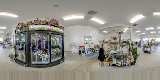 Florist «Donnelly Floral and Event Design», reviews and photos, 111 Sacramento St, Rio Vista, CA 94571, USA