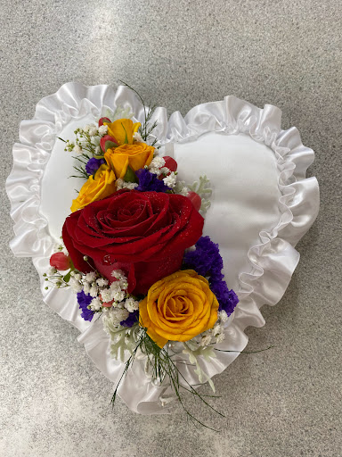 Florist «Morton Grove Florist», reviews and photos, 5741 Dempster St, Morton Grove, IL 60053, USA