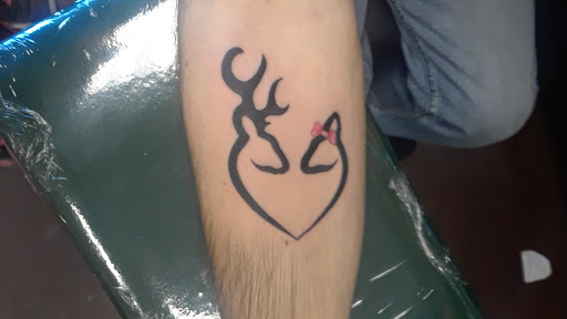 Tattoo Shop «One Sixteen Tattoo», reviews and photos, 181 Union Rd, Manteca, CA 95337, USA