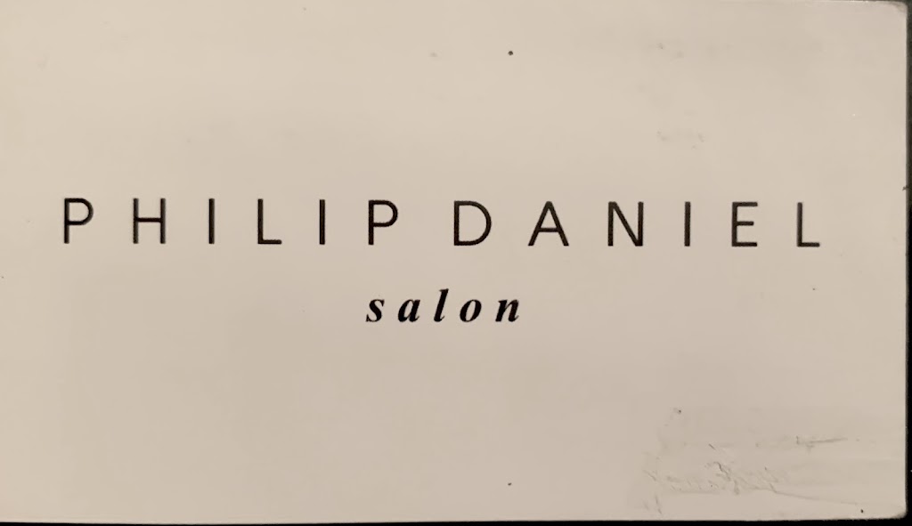 Philip Daniel Salon 60103