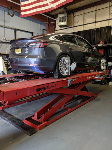 Tire Shop «Robbins & Franke Tires & Auto Repair», reviews and photos, 611 Palisade Ave, Cliffside Park, NJ 07010, USA