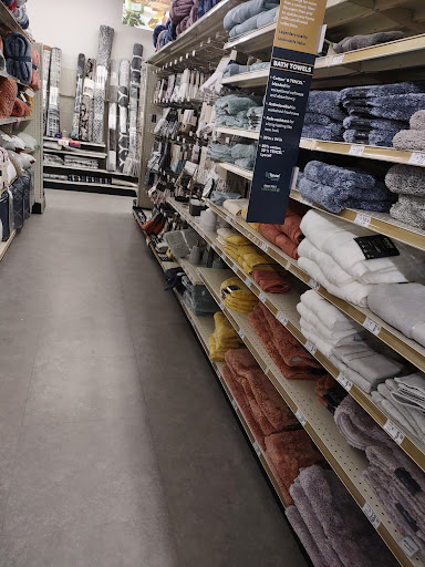 Discount Store «Big Lots», reviews and photos, 426 E Waterloo Rd, Akron, OH 44319, USA