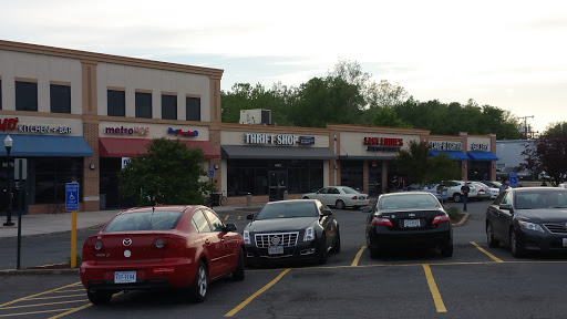 Thrift Store «Inova Fair Oaks Hospital Thrift Shop», reviews and photos, 9683 Fairfax Blvd, Fairfax, VA 22031, USA