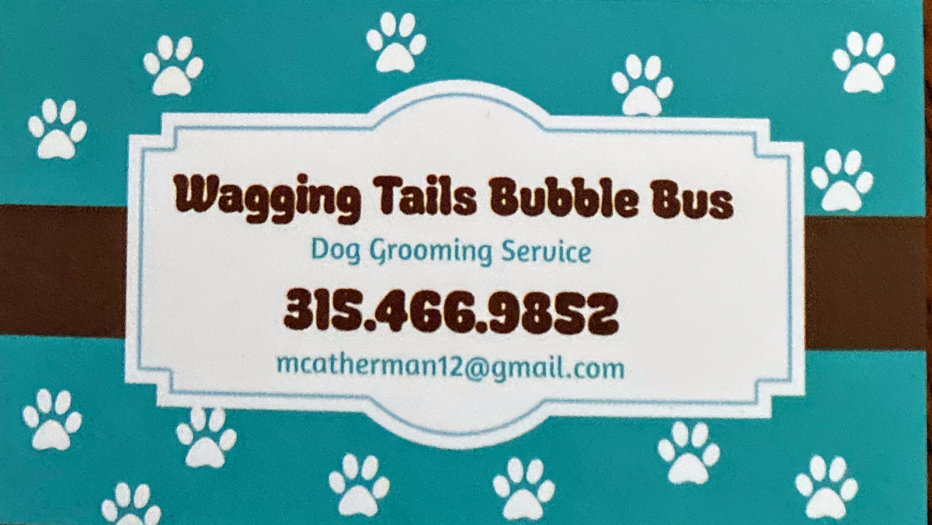 Wagging Tails Bubble Bus