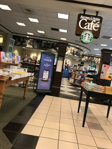 Book Store «Barnes & Noble», reviews and photos, 9891 Waterstone Blvd, Cincinnati, OH 45249, USA