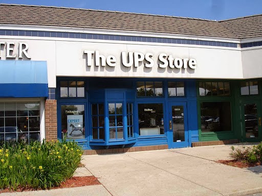 Mejor Notaría The UPS Store-Mequon