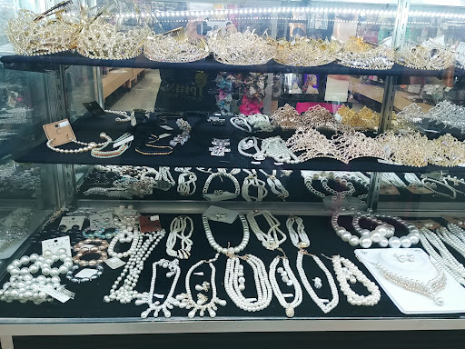 Cosmetics Store «Hair Joy Beauty Supply», reviews and photos, 3531 Cleveland Ave, Columbus, OH 43224, USA