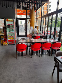Atmosphère du Restaurant japonais Foodxl - Moshimo à Asnières-sur-Seine - n°8