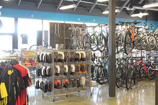 Bicycle Store «Trek Bicycle Store of West Phoenix», reviews and photos, 13085 W McDowell Rd, Avondale, AZ 85392, USA