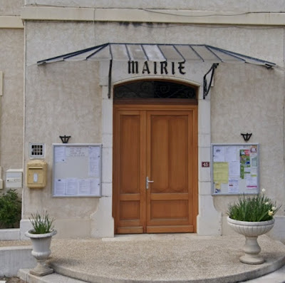 Mairie st pierre de cherennes à Saint-Pierre-de-Chérennes