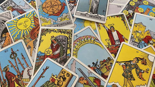 Wróżka - Karty Tarot Astrologia